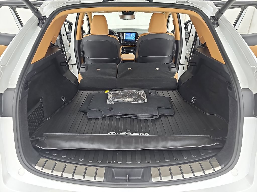 Used 2022 Lexus NX 250 FWD w/ Accessory Package 2 image 15