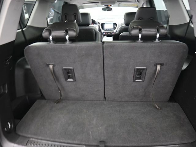 Used 2019 GMC Acadia SLT image 26