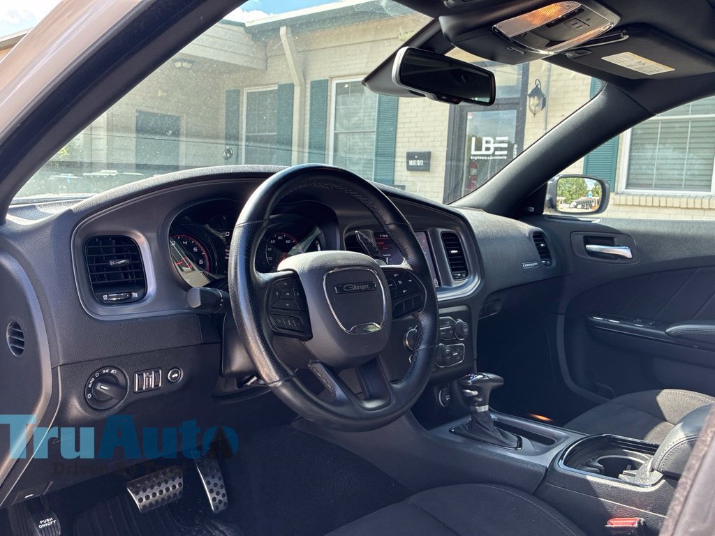 Used 2023 Dodge Charger R/T w/ Blacktop Package RWD image 25