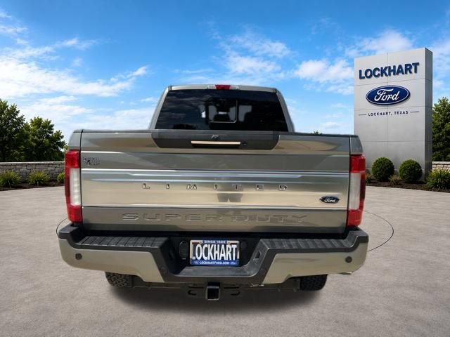 Used 2019 Ford F250 Limited w/ FX4 Off-Road Package AWD/4WD image 6