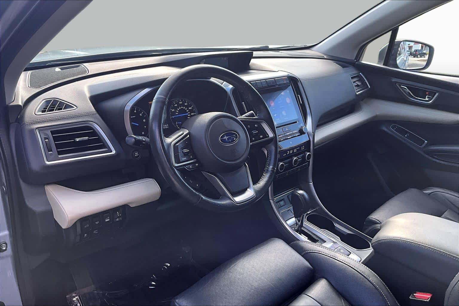 Used 2022 Subaru Ascent Limited w/ Technology Package AWD/4WD image 18
