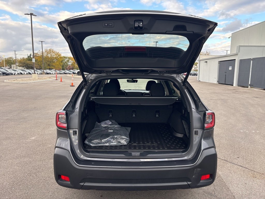 Certified 2023 Subaru Outback Premium image 8