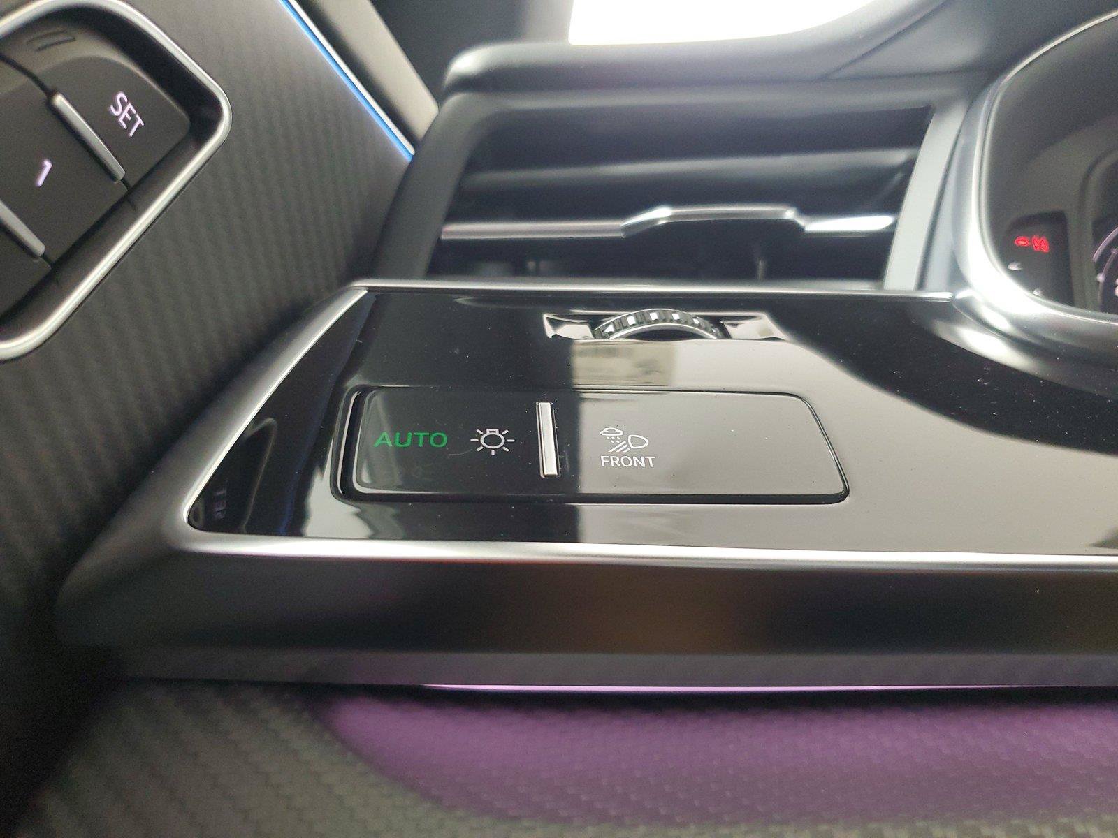 New 2026 Audi RS Q8 performance AWD/4WD image 34
