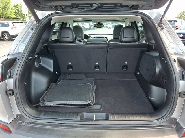 Certified 2021 Jeep Cherokee Latitude Lux w/ Sun & Sound Group AWD/4WD image 34