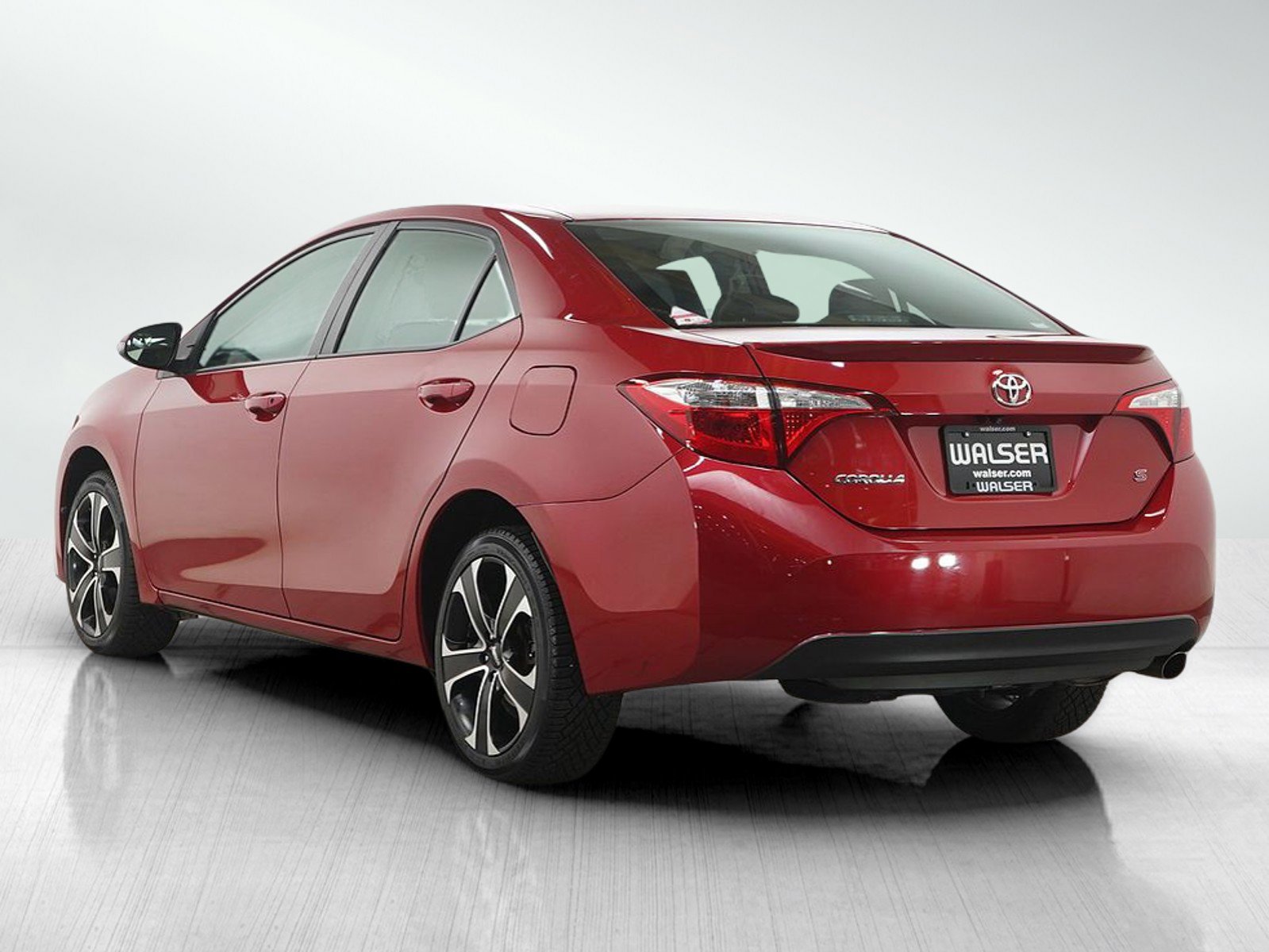 Used 2015 Toyota Corolla S image 3