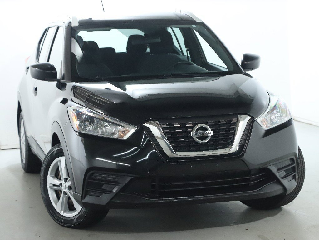 Used 2019 Nissan Kicks S