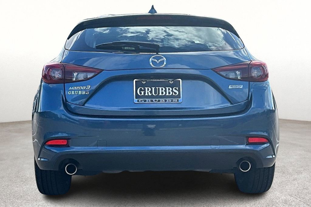 Used 2018 MAZDA MAZDA3 Grand Touring w/ Premium Equipment Package image 6