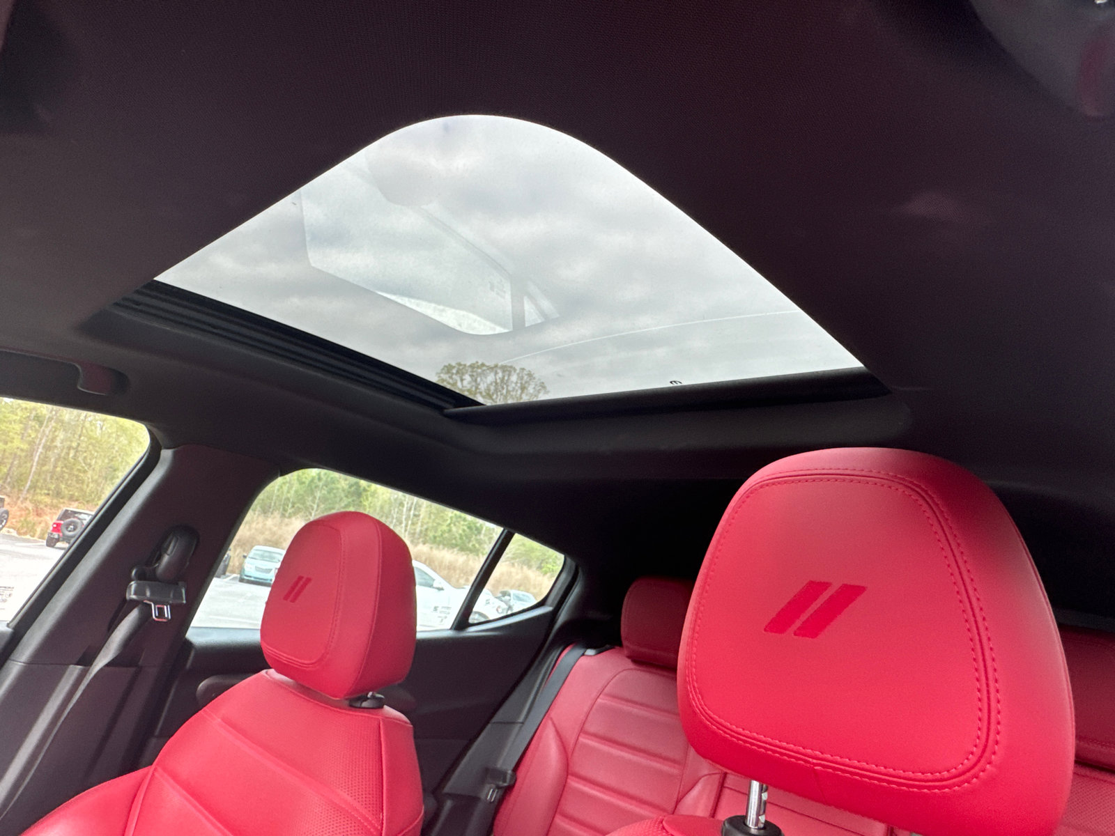 Used 2024 Dodge Hornet GT image 10