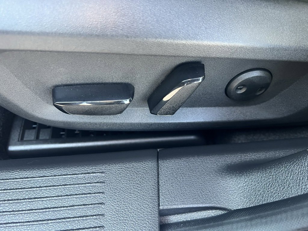 New 2026 Nissan Rogue Platinum image 25