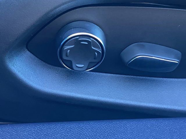 Used 2023 Chevrolet Corvette Stingray Premium Cpe w/ Engine Appearance Package image 15