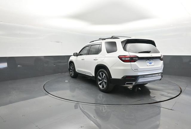 Used 2024 Honda Pilot Elite image 5