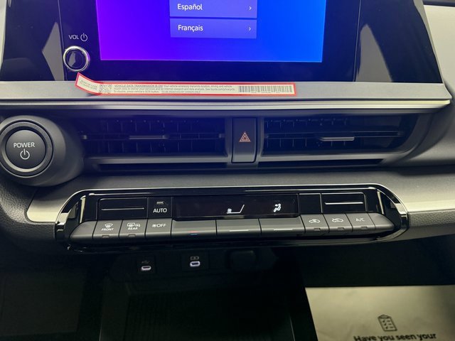 New 2026 Toyota Prius LE image 17