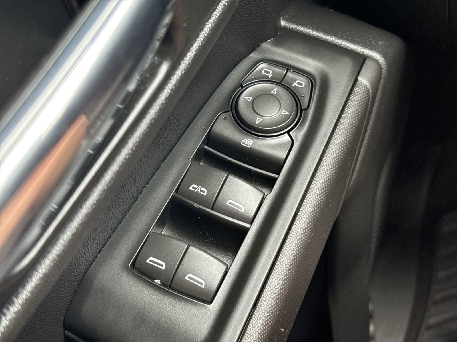 Used 2025 Chevrolet Silverado 1500 Custom Trail Boss image 15