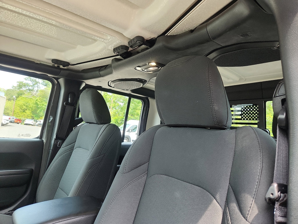 Used 2021 Jeep Gladiator Sport image 24