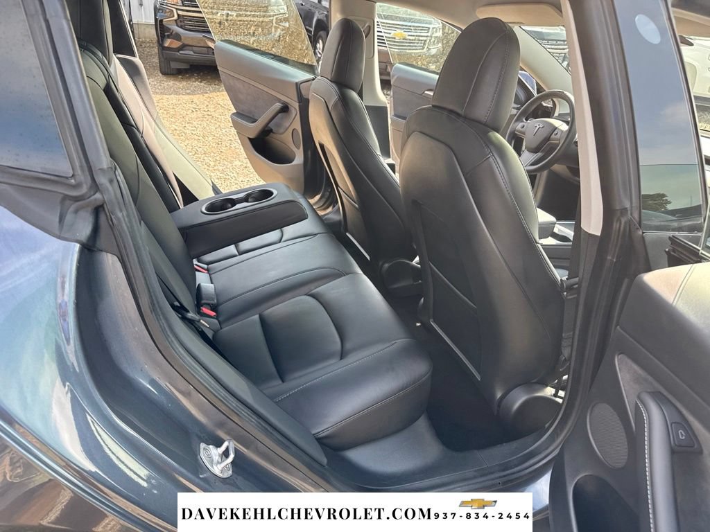 Used 2022 Tesla Model 3 Long Range AWD/4WD image 25