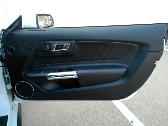 Used 2019 Ford Mustang GT Premium RWD image 23