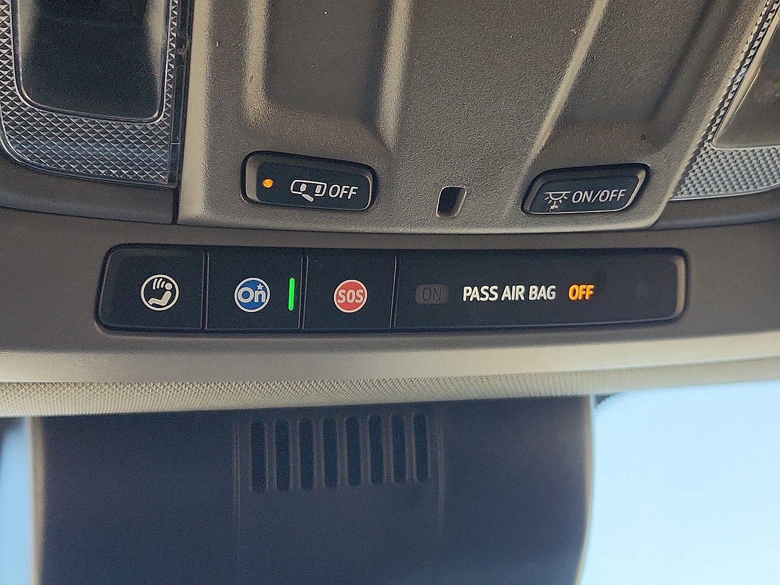 Used 2024 Chevrolet Silverado 2500 LT image 21