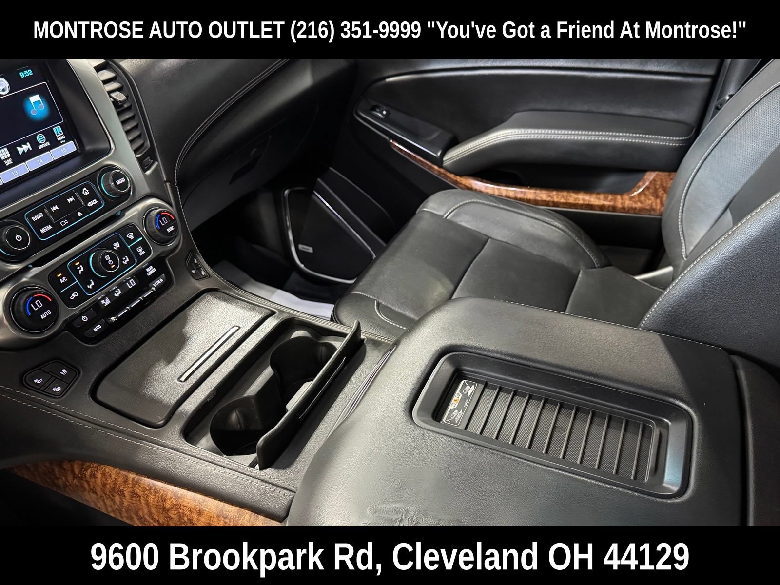 Used 2020 Chevrolet Tahoe Premier AWD/4WD image 14
