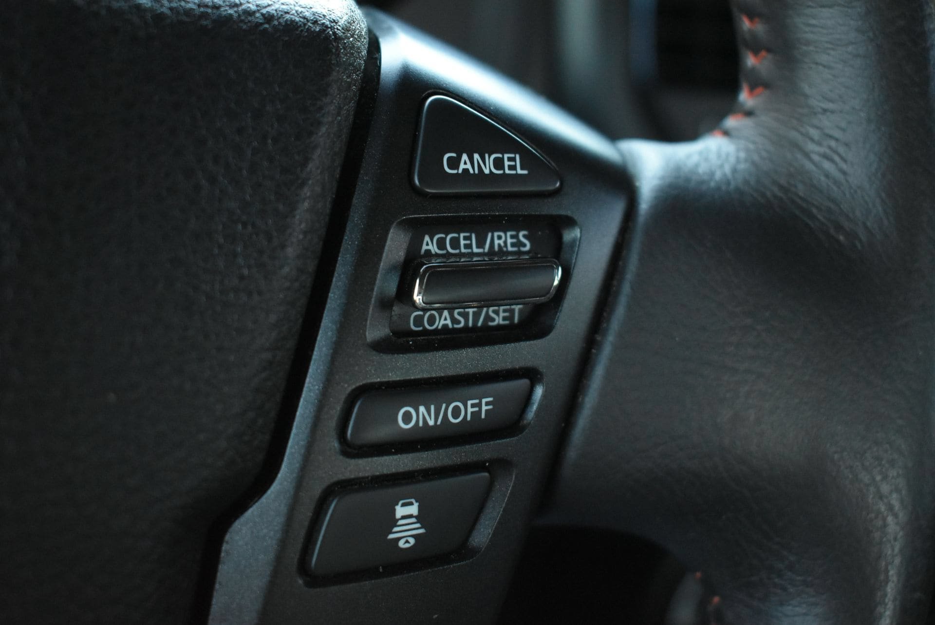 Used 2024 Nissan Titan PRO-4X w/ Pro-4x Convenience Package AWD/4WD image 21