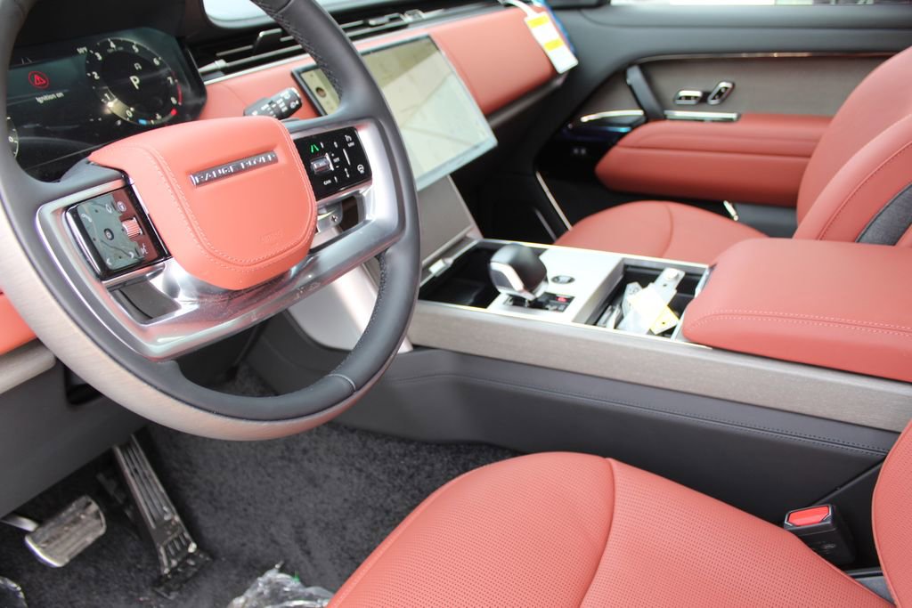 New 2026 Land Rover Range Rover SV image 11