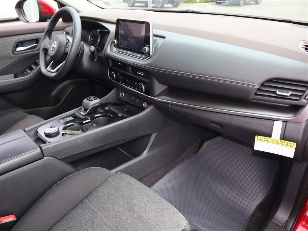 Certified 2023 Nissan Rogue SV image 26