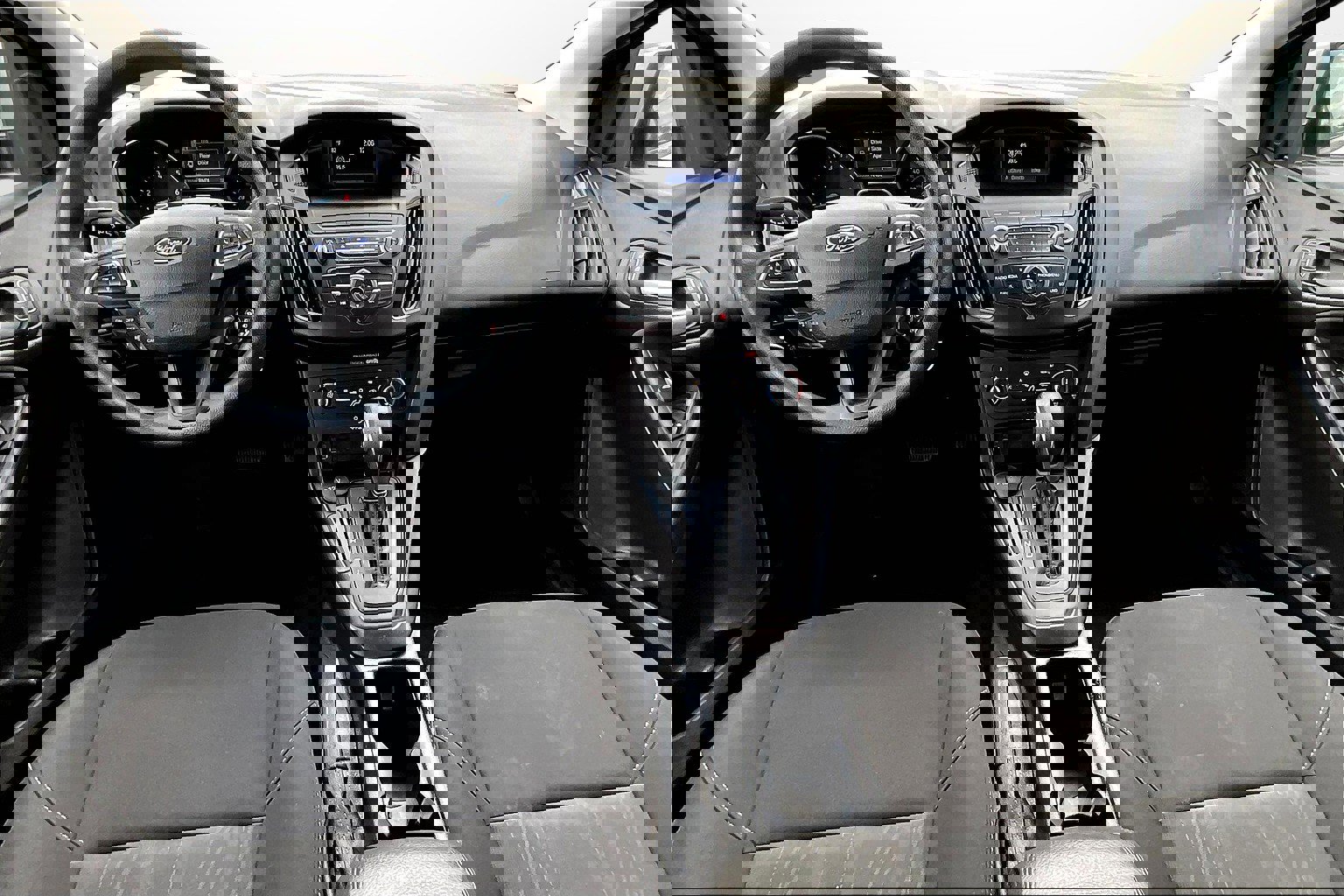 Used 2018 Ford Focus SE image 14