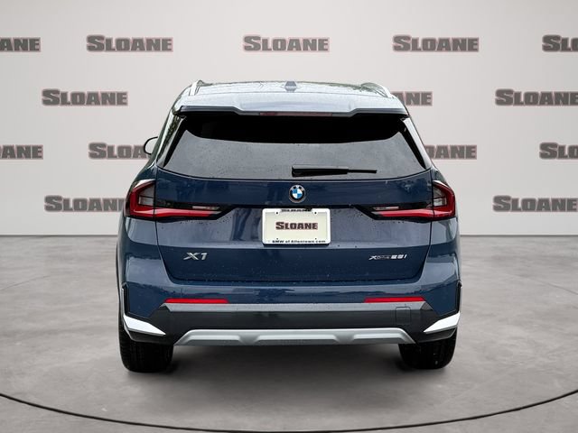 New 2026 BMW X1 xDrive28i w/ Technology Package AWD/4WD image 4