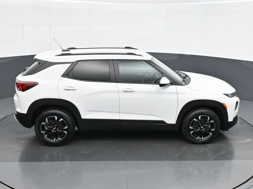 Used 2023 Chevrolet TrailBlazer LT FWD image 22
