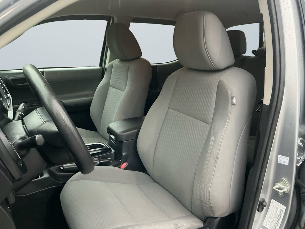 Used 2020 Toyota Tacoma SR w/ SR Convenience Package RWD image 10