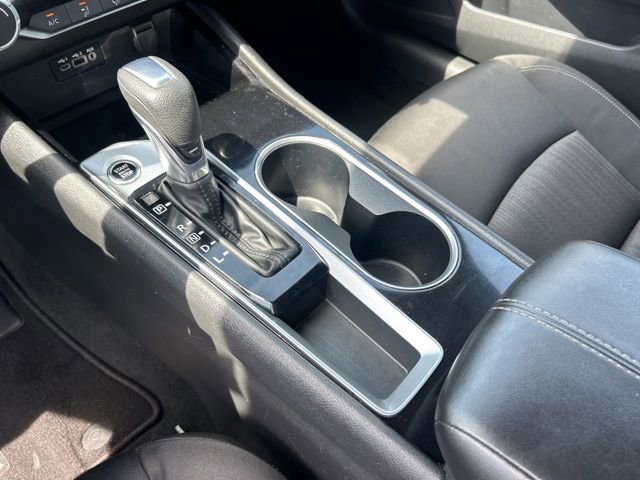 Used 2024 Nissan Altima 2.5 SV image 25