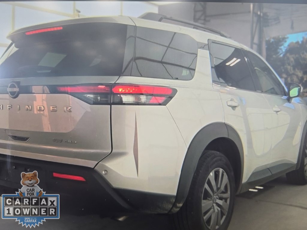 Used 2024 Nissan Pathfinder SV w/ SV Premium Package AWD/4WD image 7