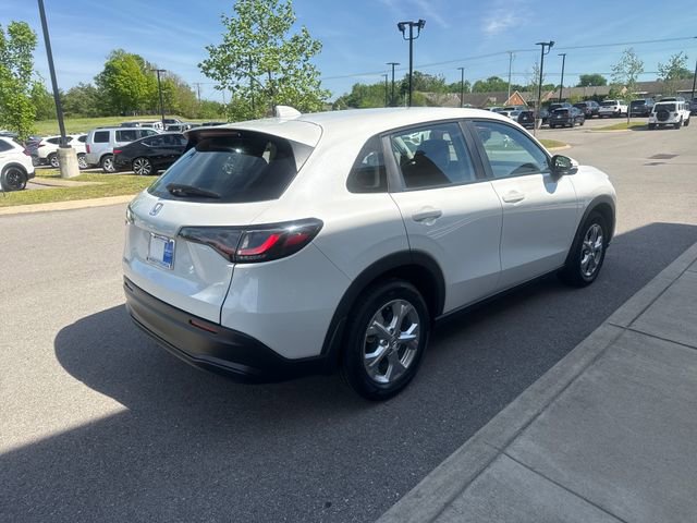 Certified 2024 Honda HR-V LX image 4