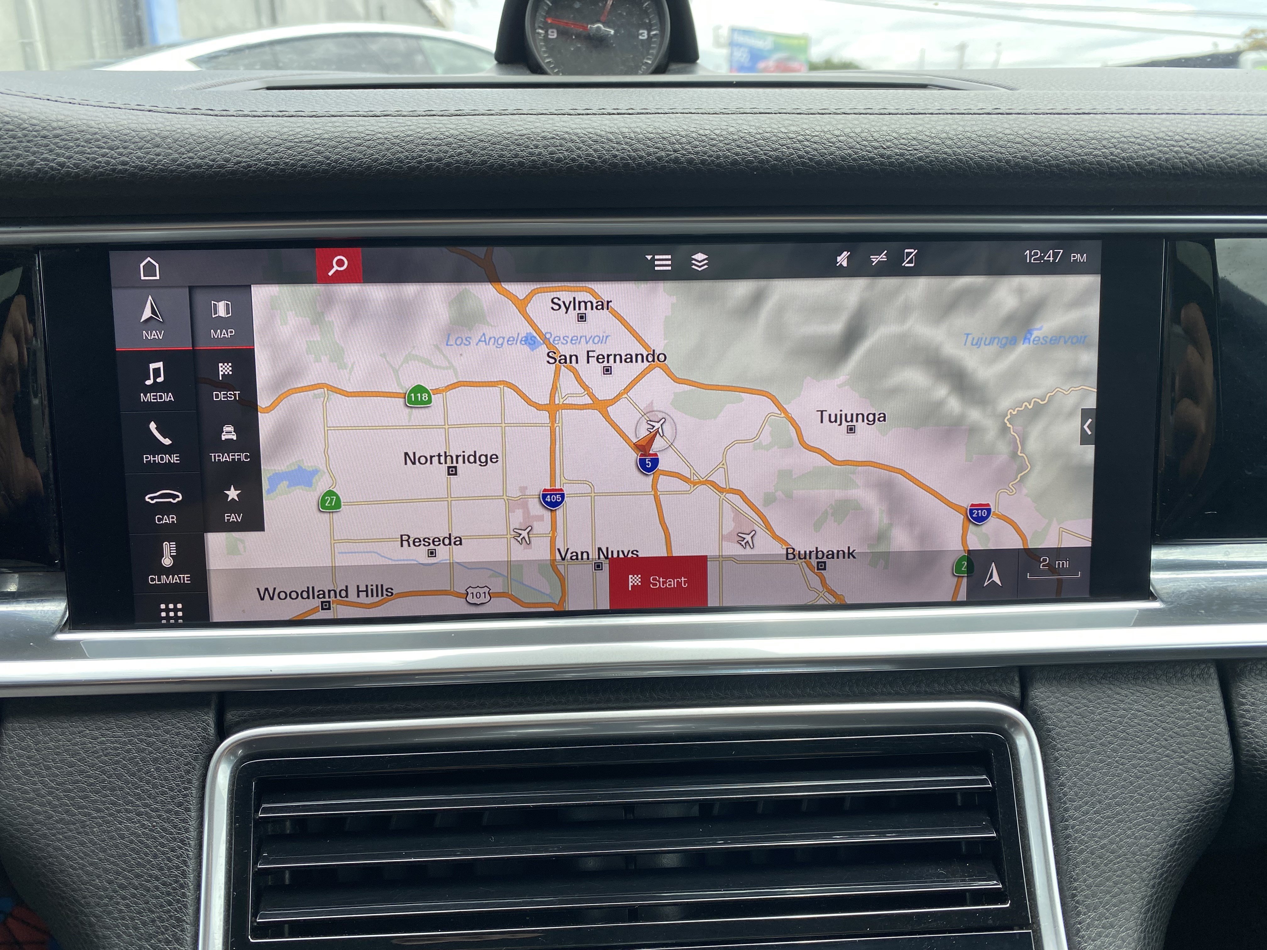 Used 2018 Porsche Panamera 4 AWD/4WD image 25