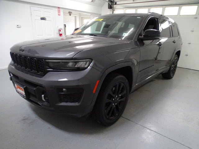 Certified 2024 Jeep Grand Cherokee L Overland w/ Trailer Tow Package AWD/4WD image 19