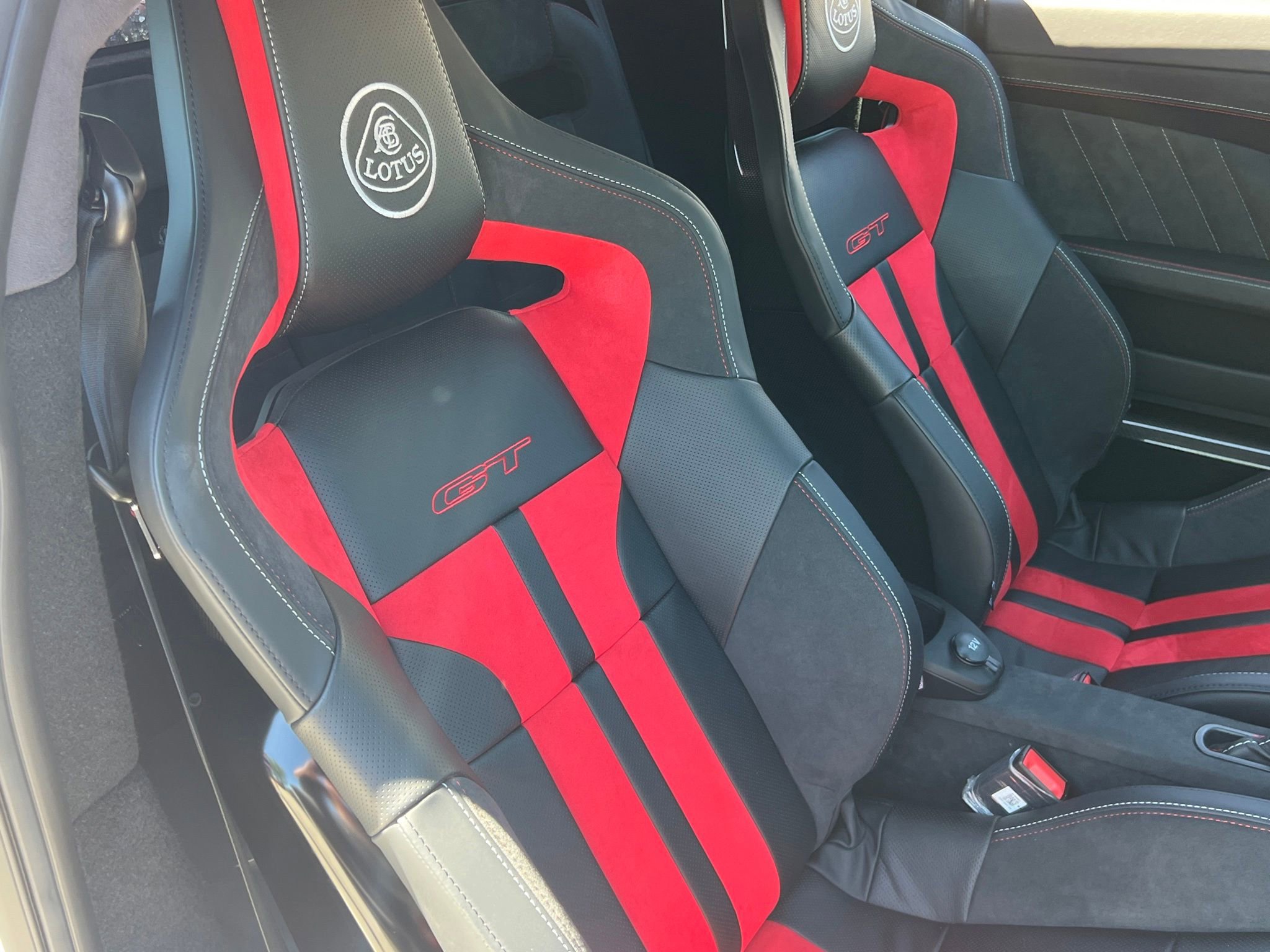 Used 2021 Lotus Evora RWD image 43