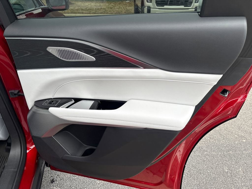 New 2025 Cadillac Lyriq Premium Luxury w/ LPO, Floor Liner Package image 52