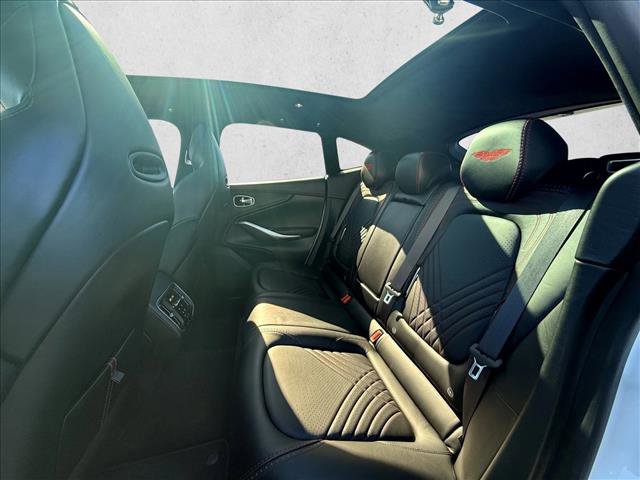Used 2021 Aston Martin DBX image 12