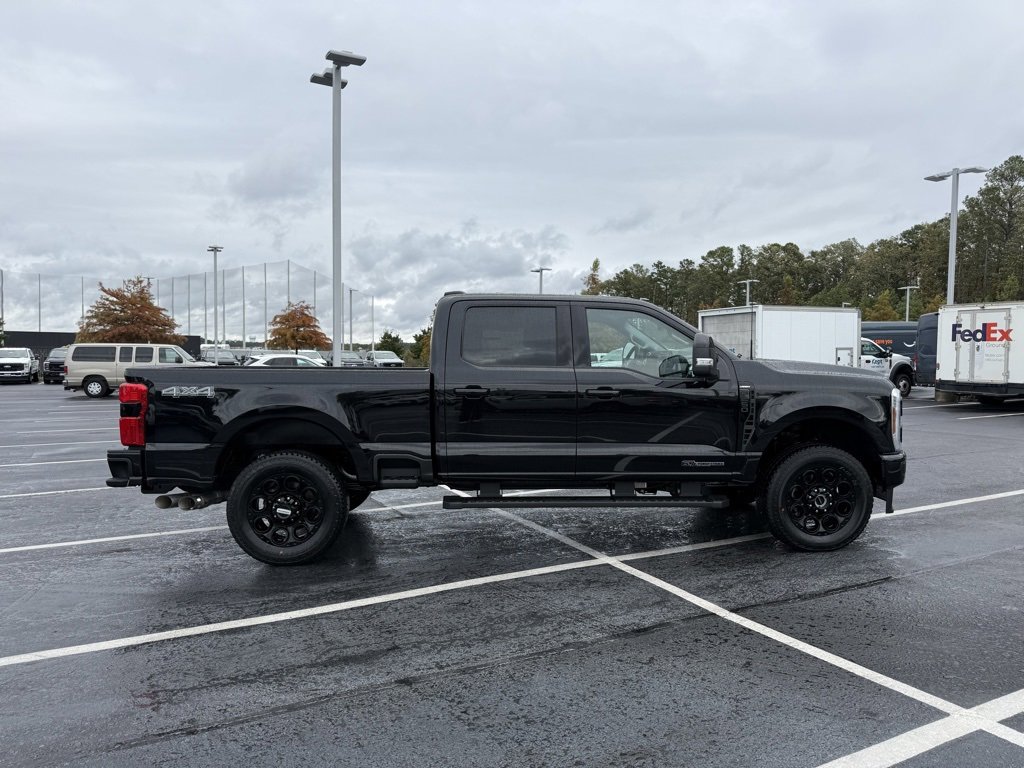 New 2026 Ford F250 Lariat w/ Black Appearance Package image 9