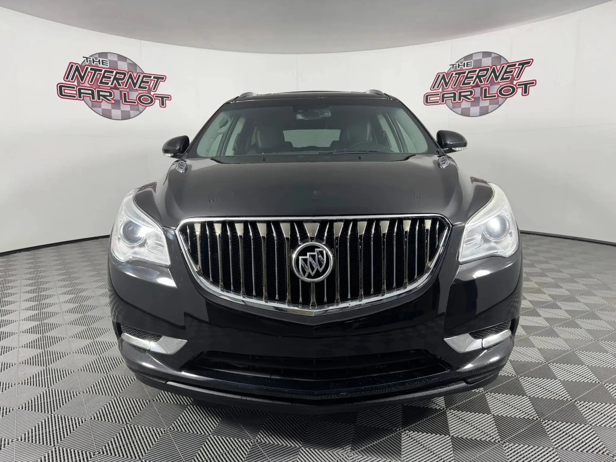 Used 2017 Buick Enclave Premium w/ Experience Buick Package AWD/4WD image 2