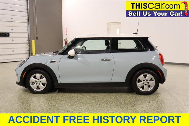 Used 2018 MINI Cooper 2-Door Hardtop FWD image 5