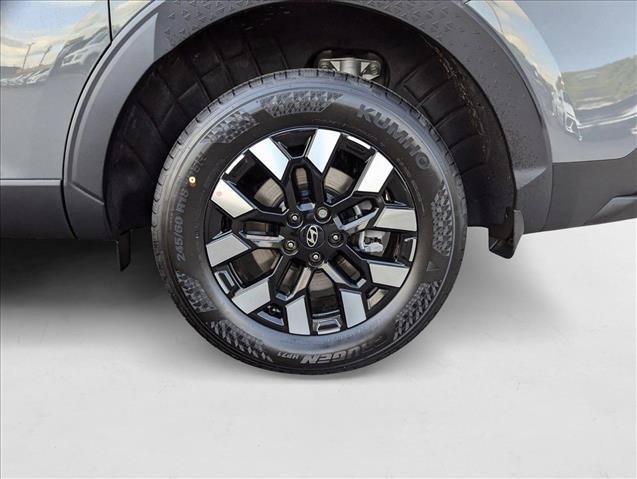 Used 2025 Hyundai Santa Cruz SEL FWD image 9