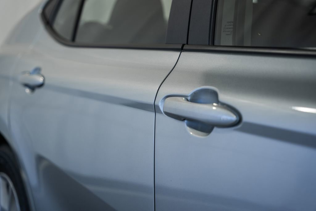 Used 2025 Toyota Camry LE image 13