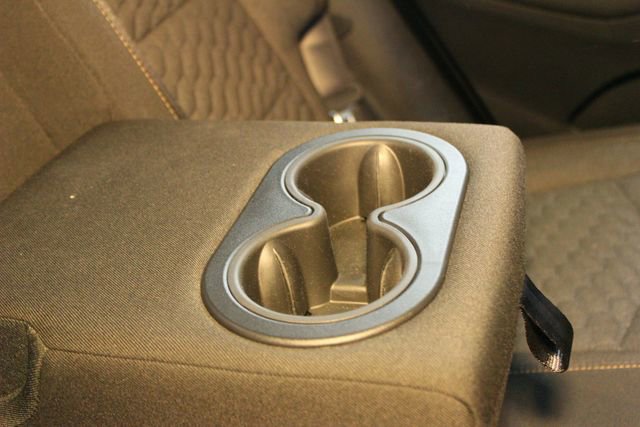 Used 2020 Chevrolet Equinox LT w/ Driver Convenience Package image 14