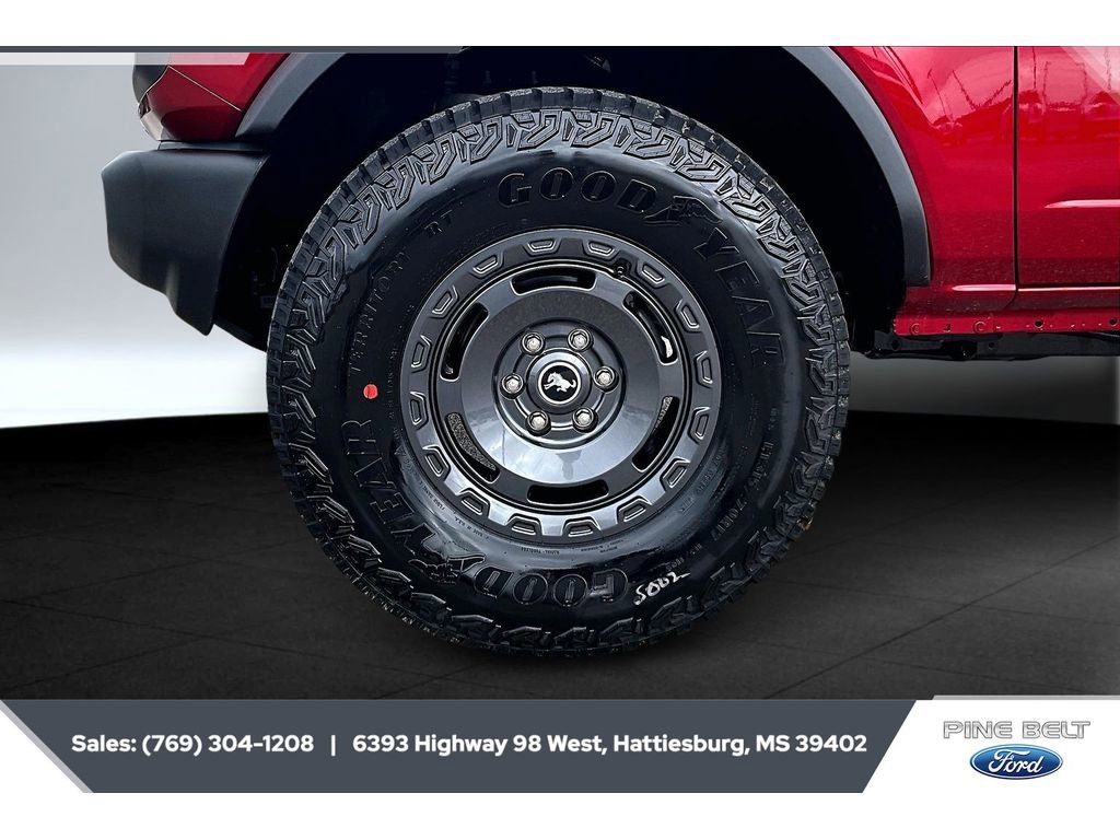 New 2025 Ford Bronco 4-Door w/ Sasquatch Package AWD/4WD image 7