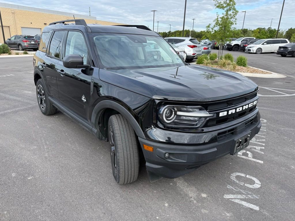 Used 2021 Ford Bronco Sport Outer Banks image 3