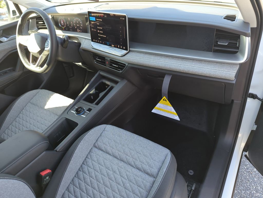 New 2026 Volkswagen Tiguan S AWD/4WD image 17