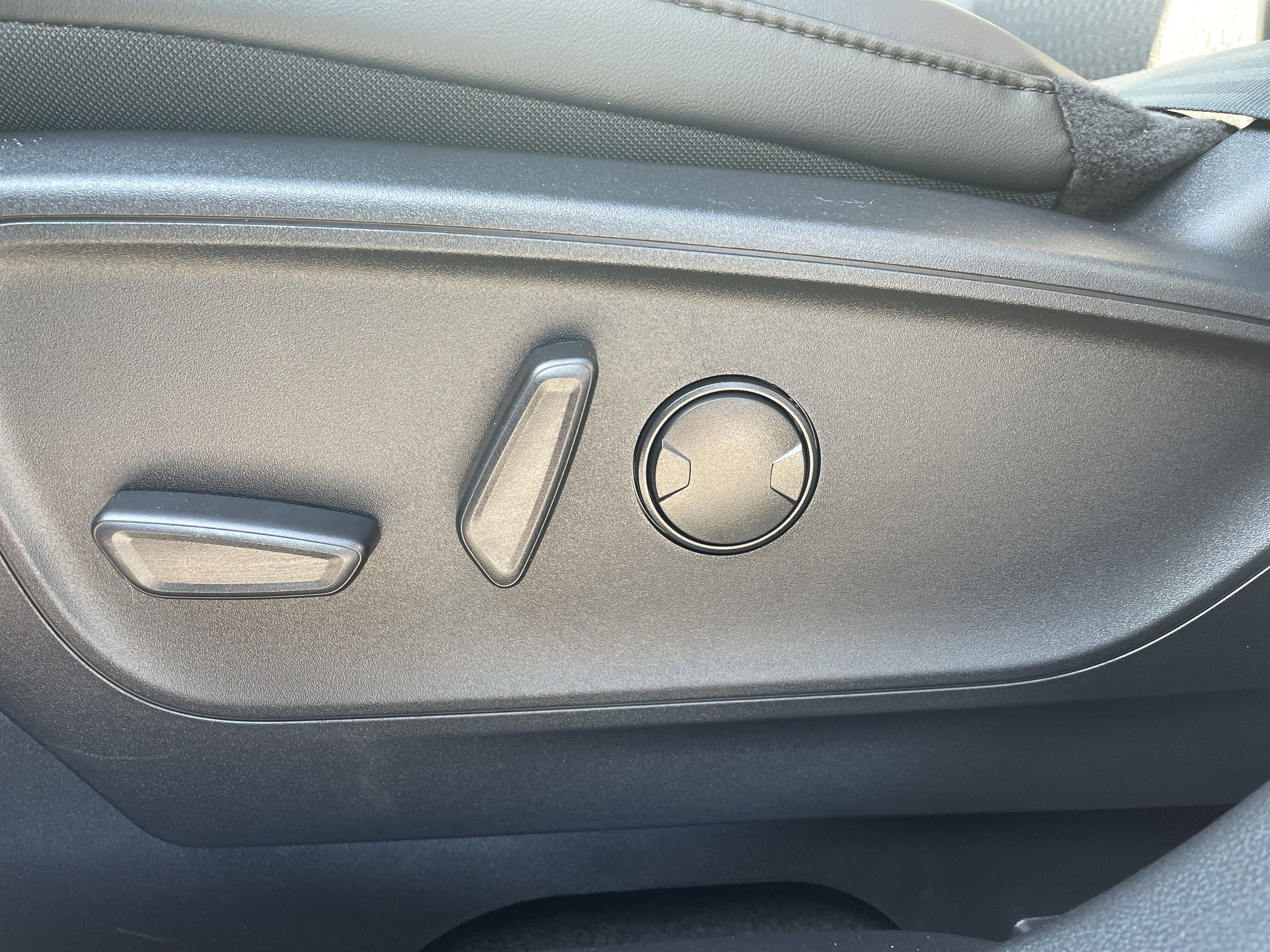 New 2025 Ford Escape ST-Line Elite w/ Tech Pack #2 image 11