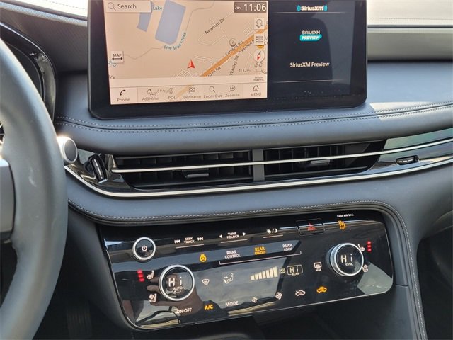 Used 2025 INFINITI QX60 Luxe image 18