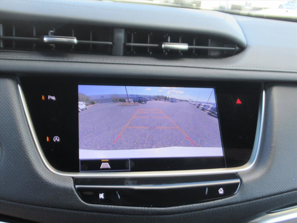 Used 2025 Cadillac XT5 Premium Luxury image 23