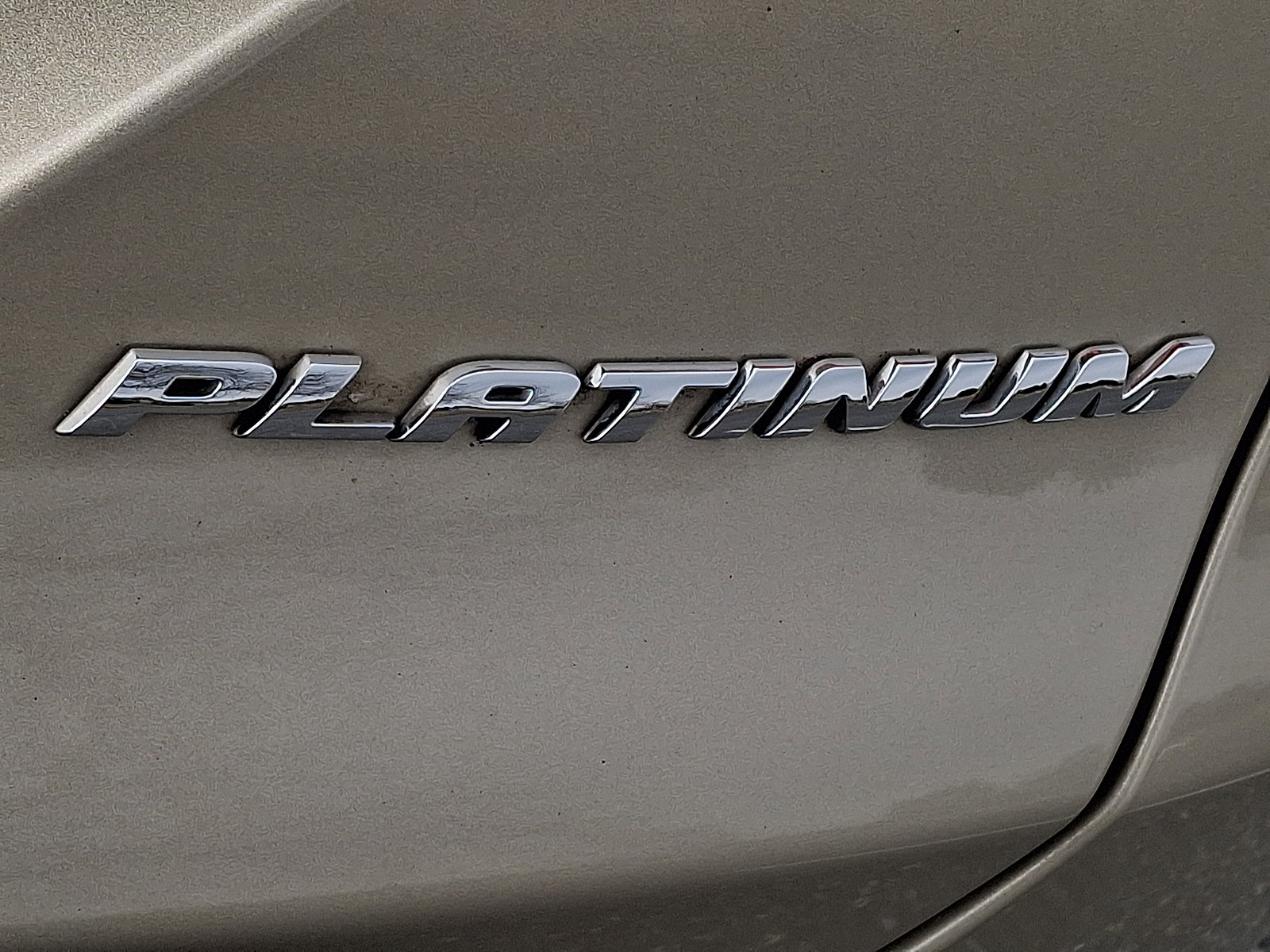 Used 2018 Ford Fusion Energi Platinum image 30